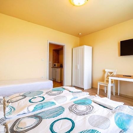 Apartmany Karmon Park Veľký Meder 外观 照片